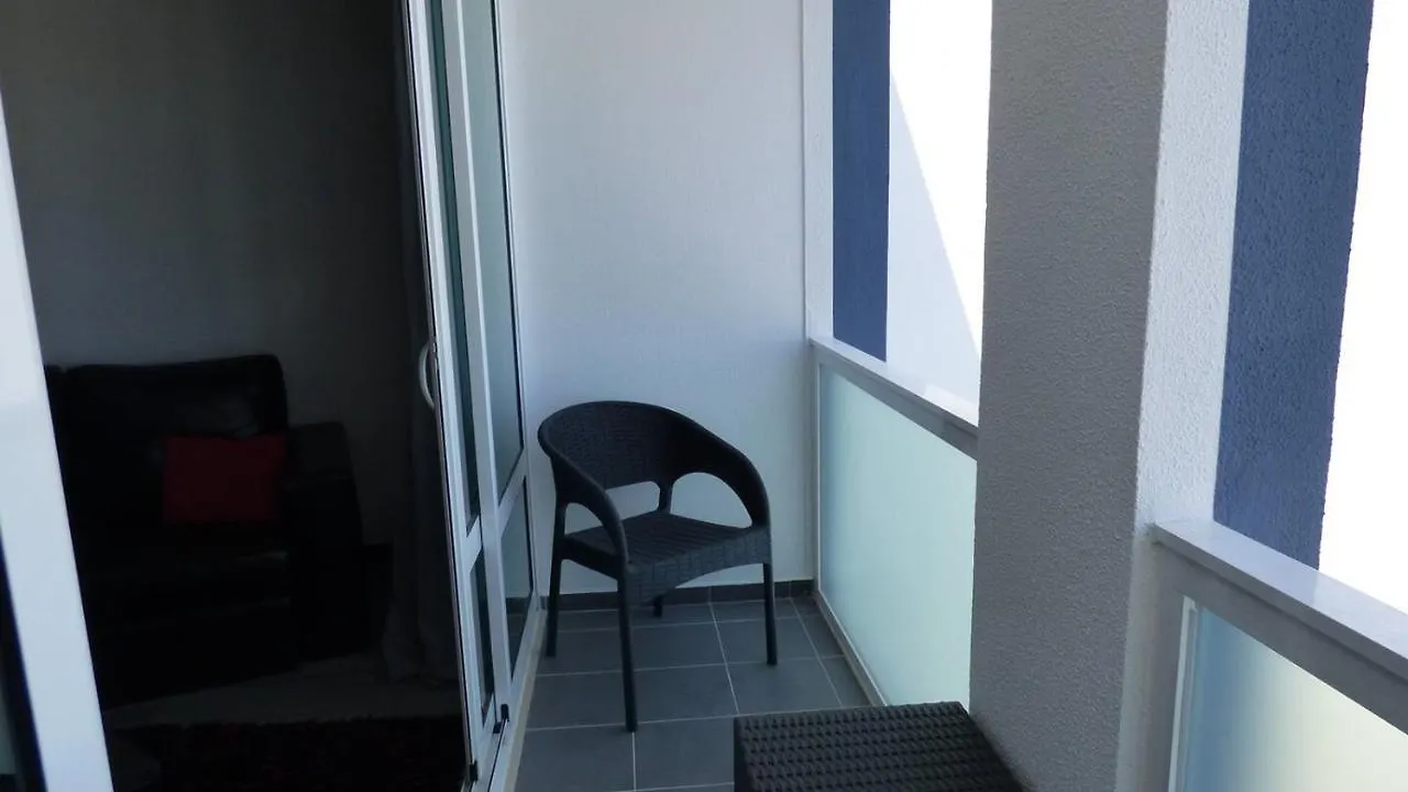 Bay View Old Town Apartments 阿尔布费拉
